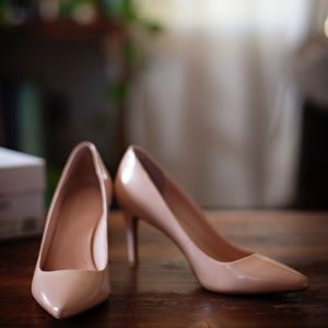Calvin Klein Nude Heels 7 SEE LAST PICTURE